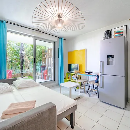 Rez De Jardin A 500 M De La Appartamento Cagnes-sur-Mer