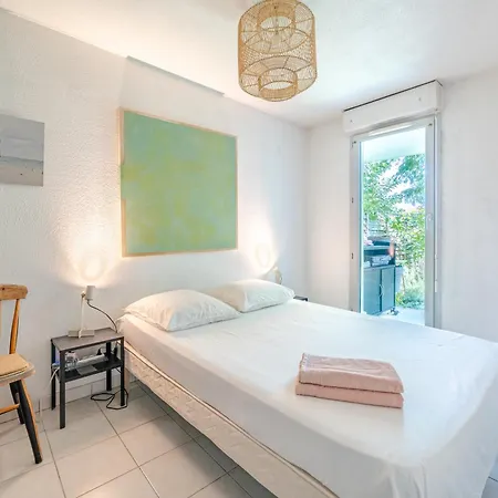 Rez De Jardin A 500 M De La * Cagnes-sur-Mer